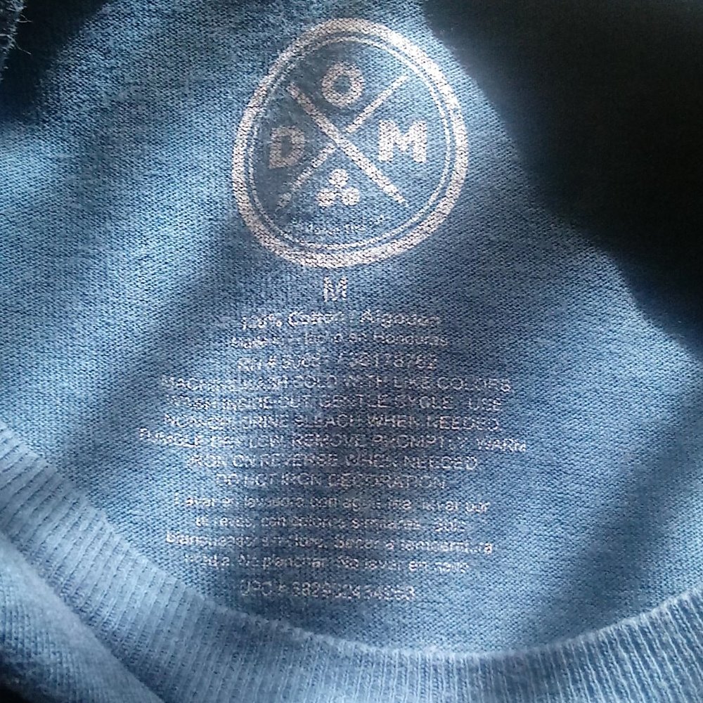 DOM Pug T-Shirt size medium - Picture 4 of 6